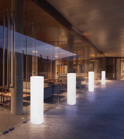 Светильник Цилиндр 25х71 питание от АКБ, RGB